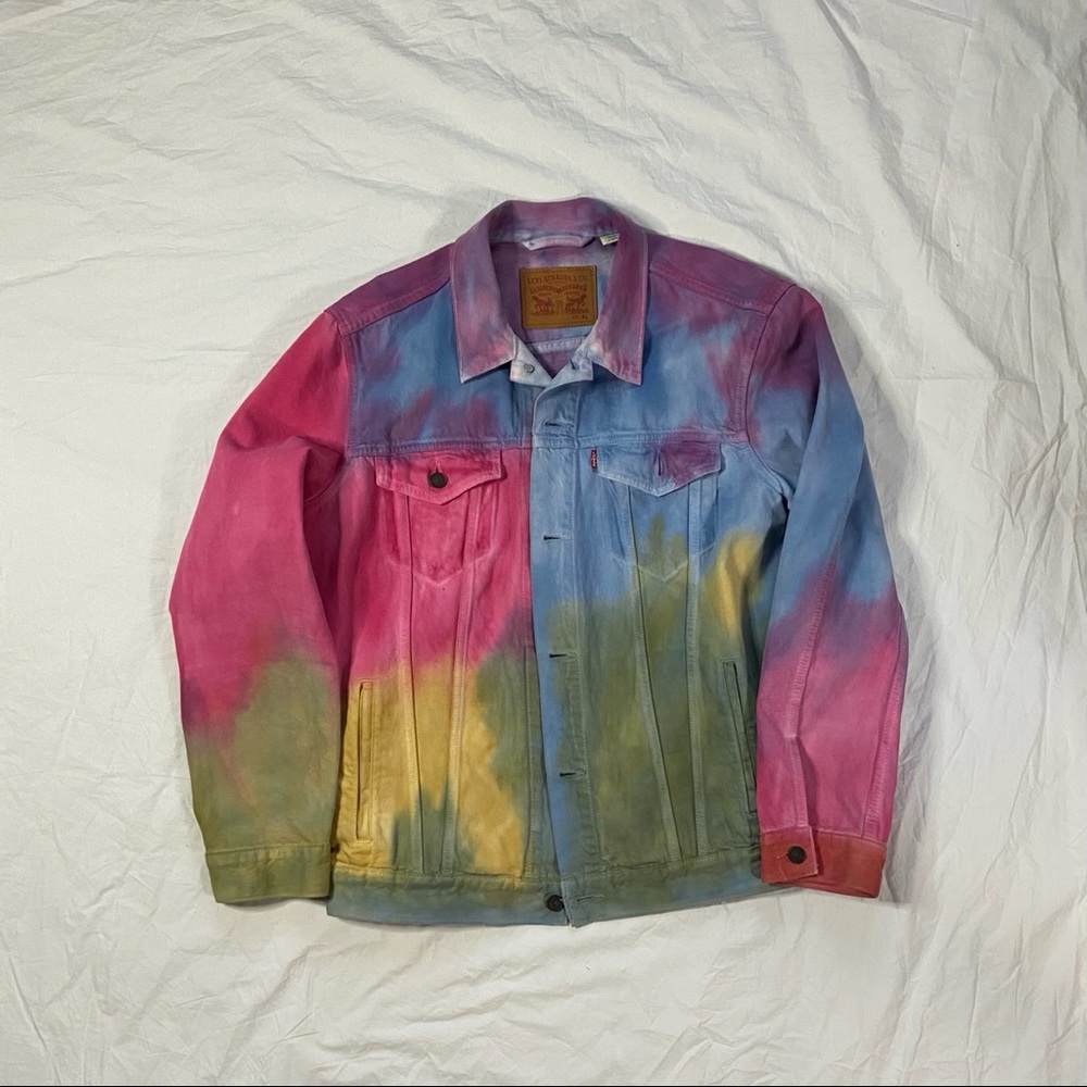 Levi’s Tie Dye Denim Jacket (XL)